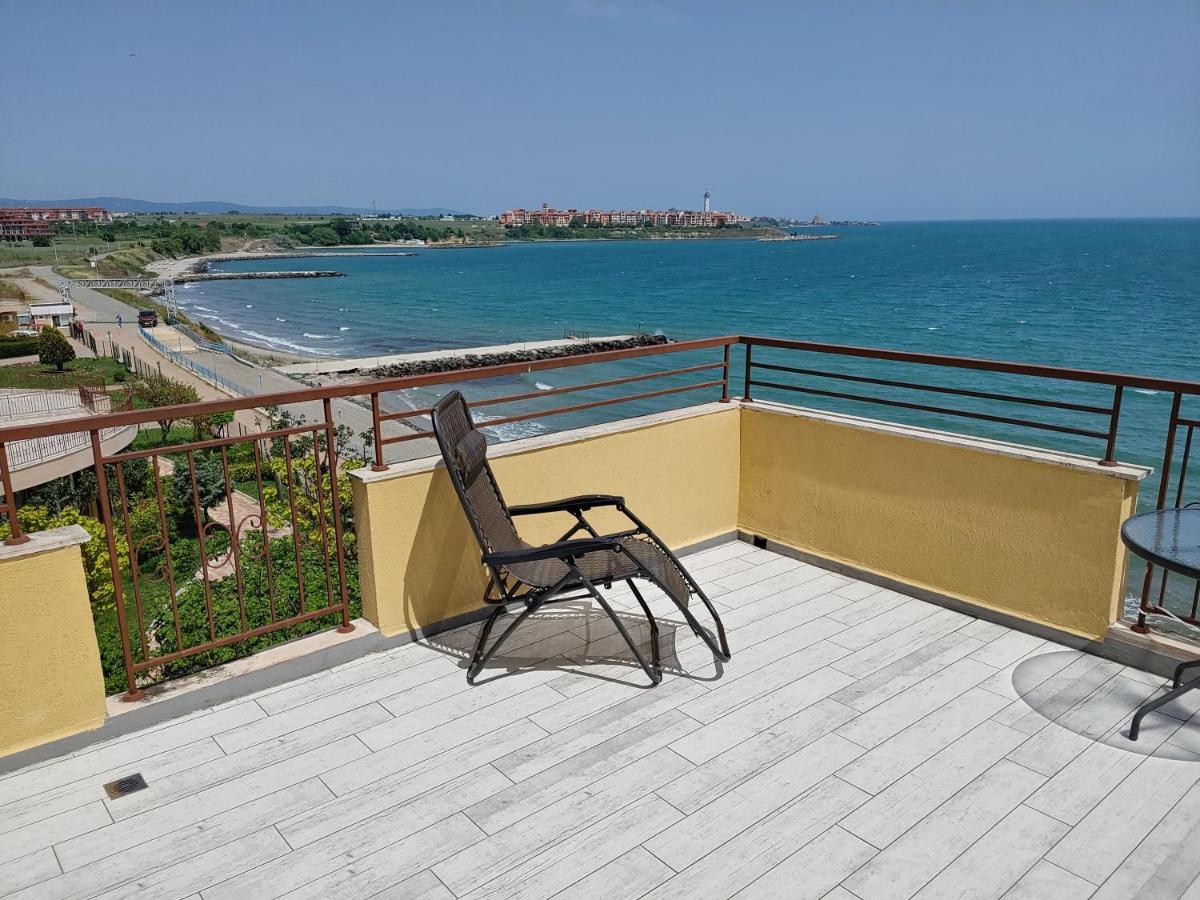 Akb Apartment Sea View Ахелой Екстериор снимка